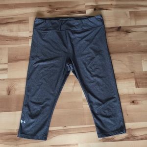 Under Armour Cropped Compression Leggings, XL